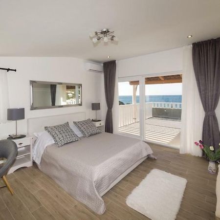 Luxury Villa Vela Rina Mali Drvenik Luaran gambar