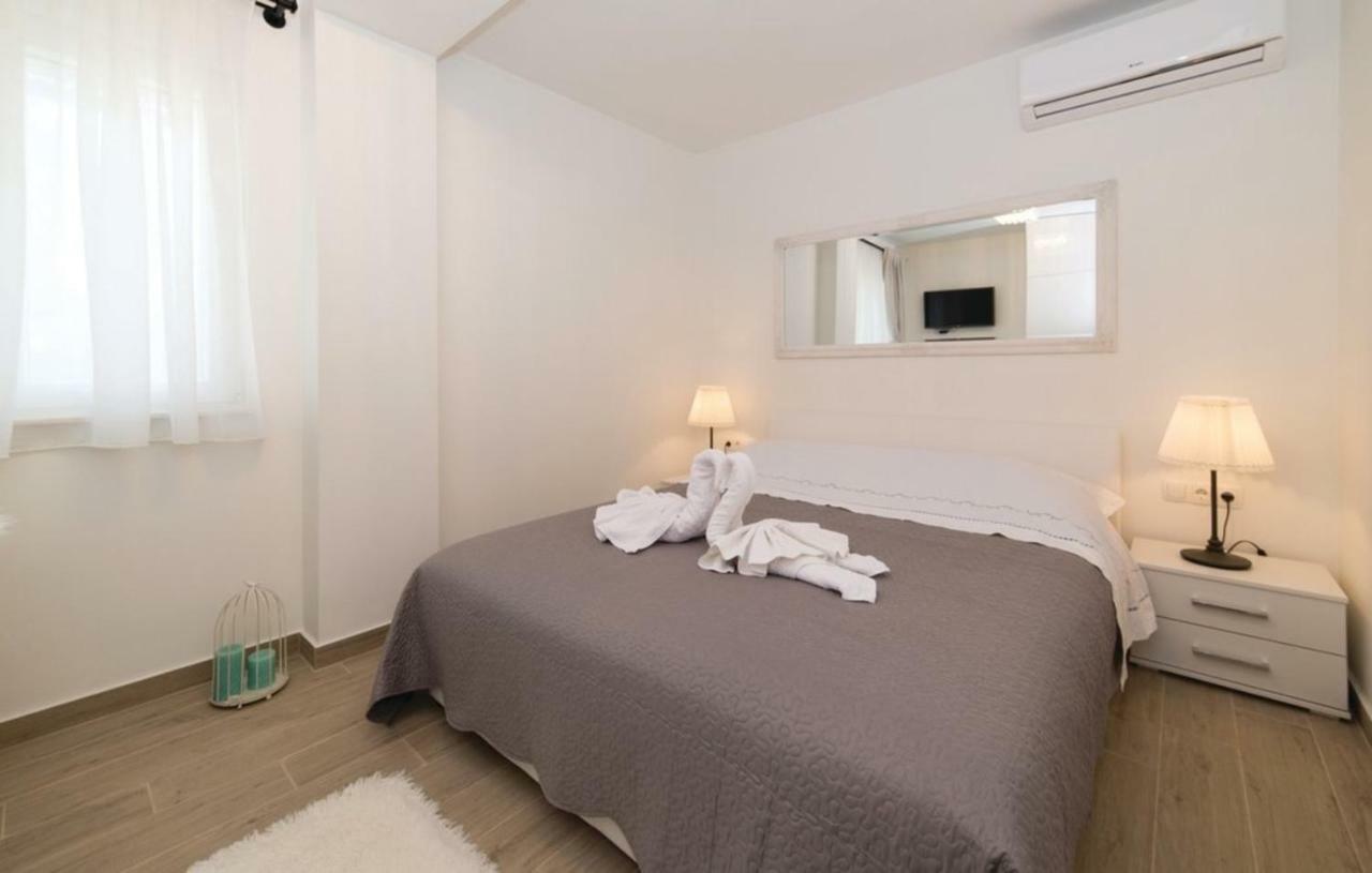 Luxury Villa Vela Rina Mali Drvenik Luaran gambar
